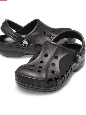 CROCS Kids Black Classic Clog with Heel Strap toddler Baya clog